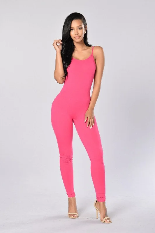 HOT PINK