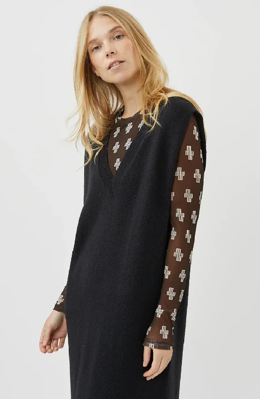 The Vestaria Sweater Dress by Minimum - Black Notch Collar Peter Pan Collar Cowl Neck