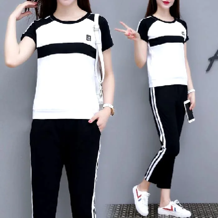 2 Pcs Women's Solid Color Pants Set 391569 - M Classic Pleated Pants