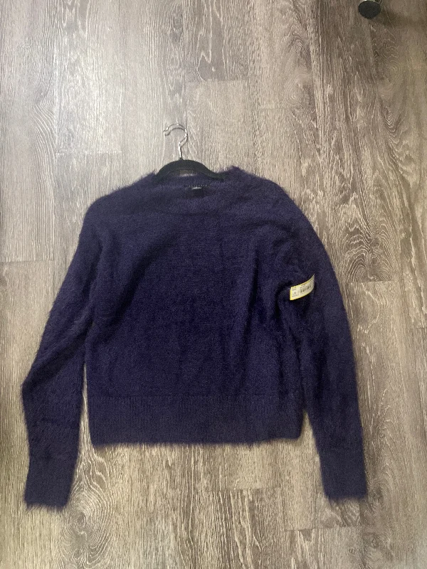 Sanctuary Faux Fur Crew Sweater (Size XS) Graphic Sweater Embroidered Appliqued