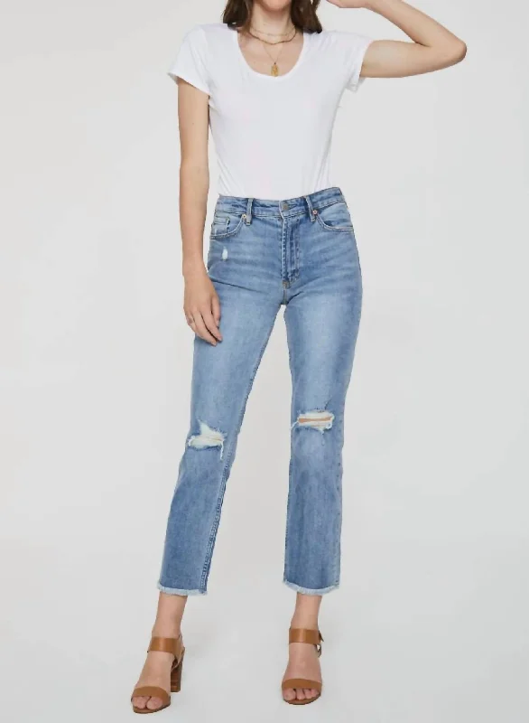 Shiloh Scoop Neck Bodysuit In White Comfortable Bodysuit with Long Sleeves