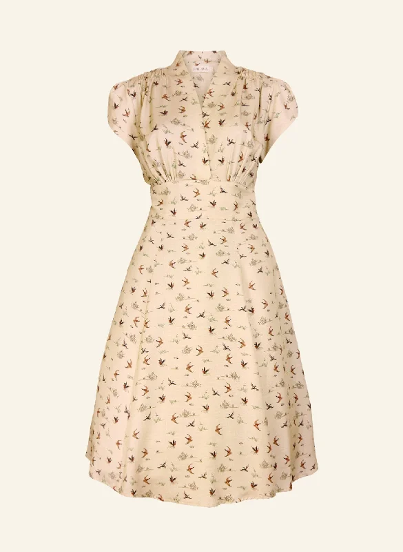 Rita Dress - Cream Ducks Tunics Chic fashionable