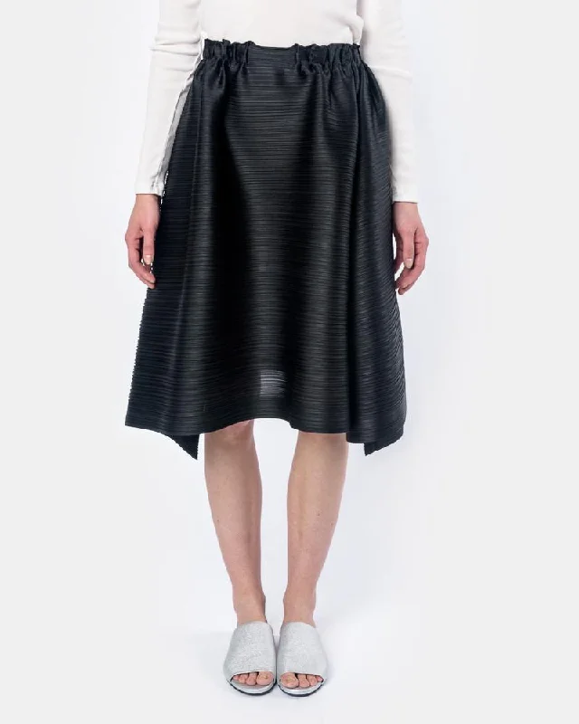 JG562 Skirt in Black silk skirt sleek