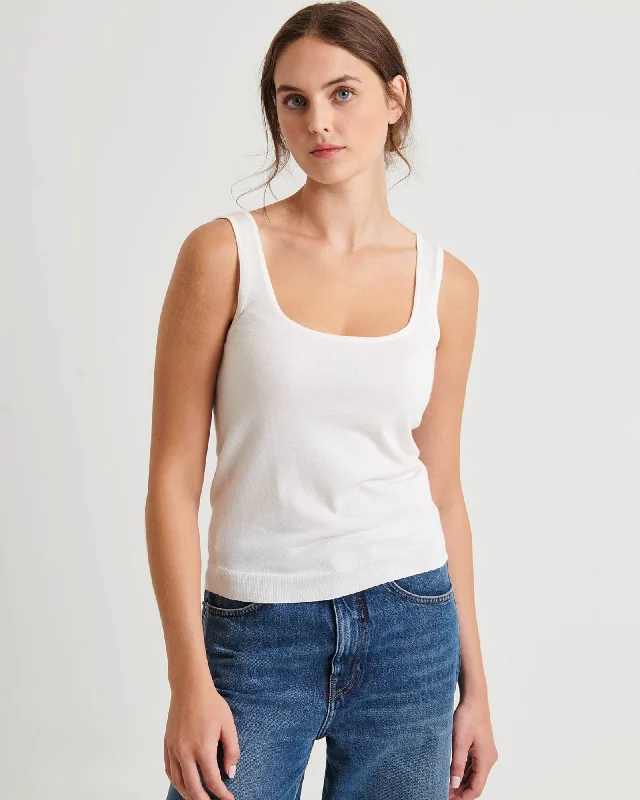 Sleeveless Lycra Tank v-neck tank top