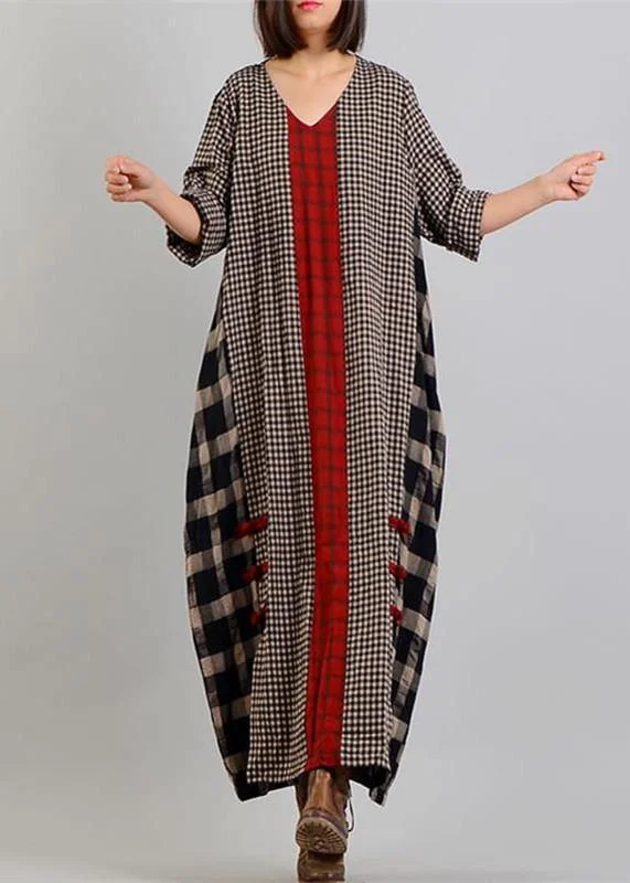 2024 black Plaid autumn Loose fitting v neck patchwork traveling clothing vintage Chinese Button dresses