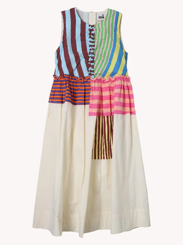 SLEEVELESS GATHERED DRESS
