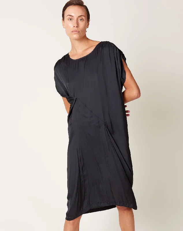 Ruched Fold Dress in Black