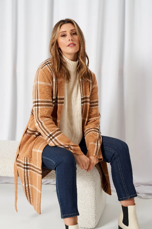 Betty Basics Hampshire Cardigan Beige Plaid