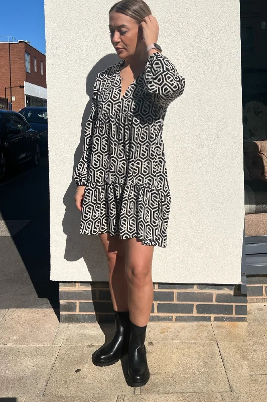 Geometric smock dress