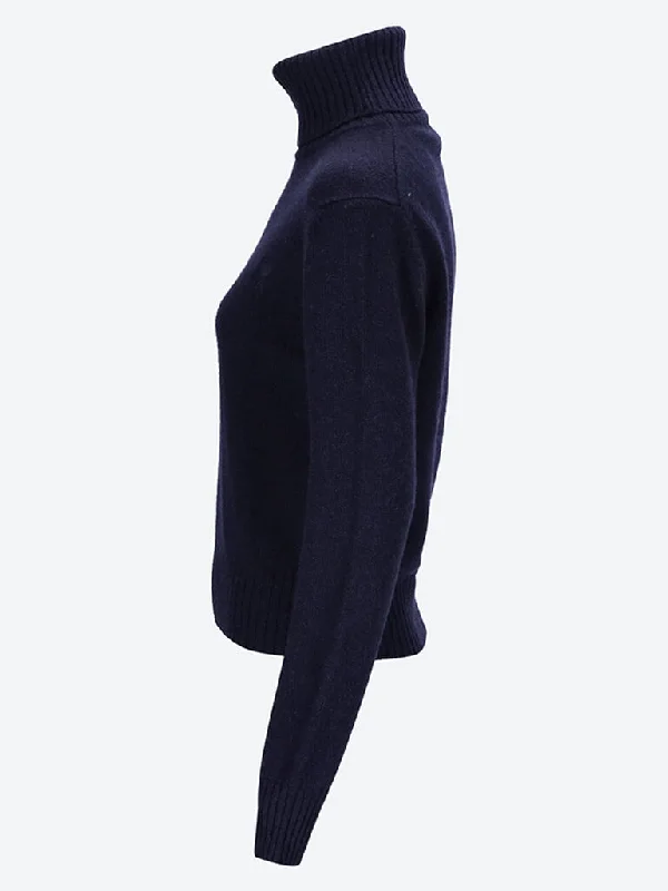 Ami de cœur cashmere sweater