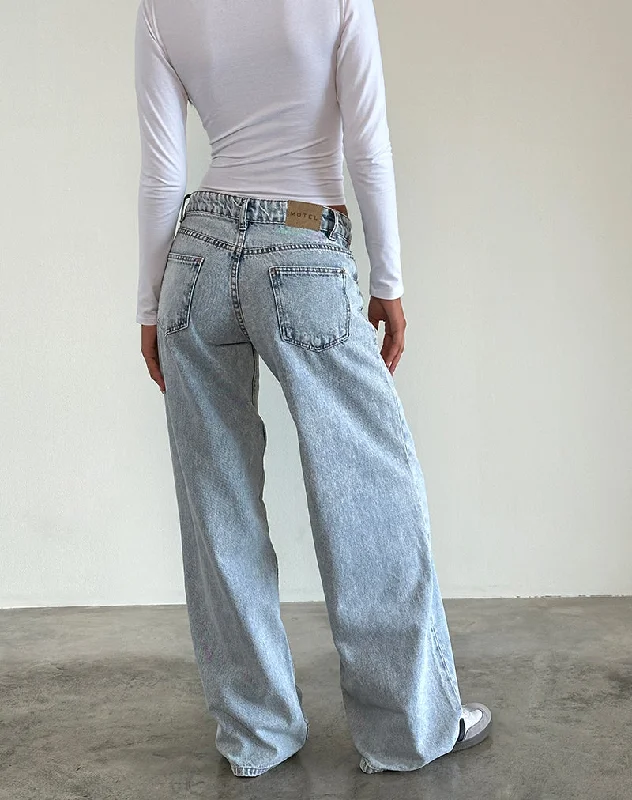 Low Rise Roomy Jeans in 80's Light Wash Blue