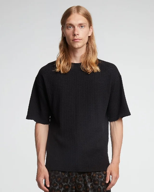 Big T Cotton Mesh Black