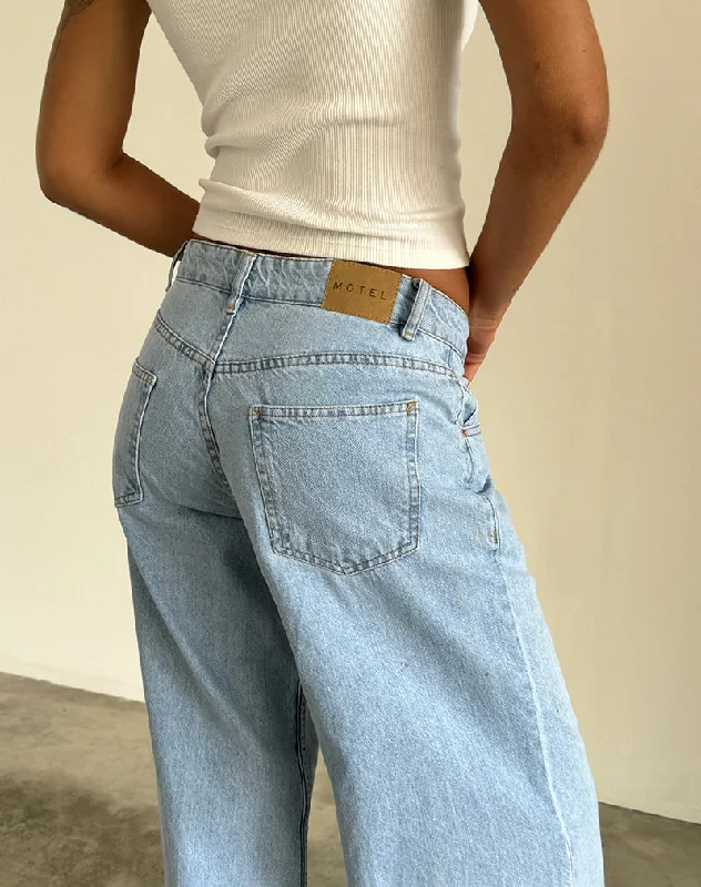 Roomy Extra Wide Low Rise Jeans in Light Wash Blue