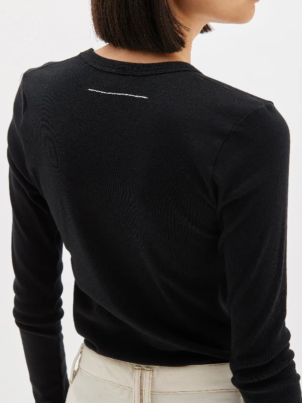 slim rib v neck long sleeve t.shirt