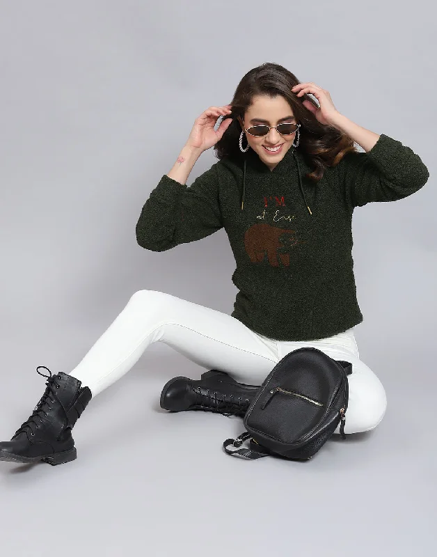 Women Olive Embroidered Hooded Full Sleeve Sweatshirt