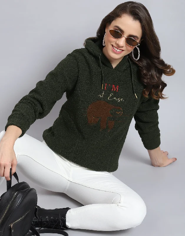 Women Olive Embroidered Hooded Full Sleeve Sweatshirt