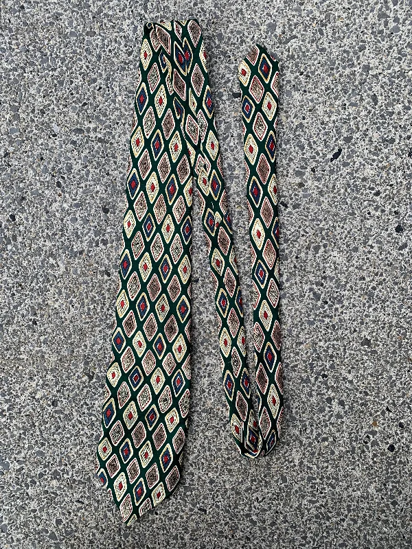 St.Bernard diamonds tie