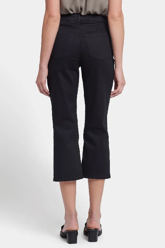 Joni Relaxed Capri Jeans - Black