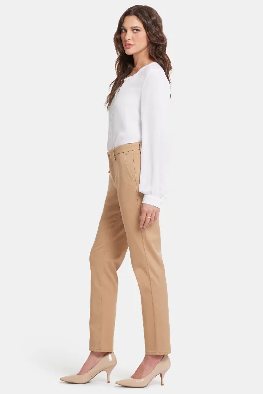 Sheri Slim Trouser Pants - Sand Dune